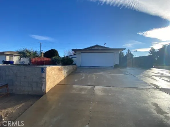 16407 La Paz Dr, Victorville, CA 92395