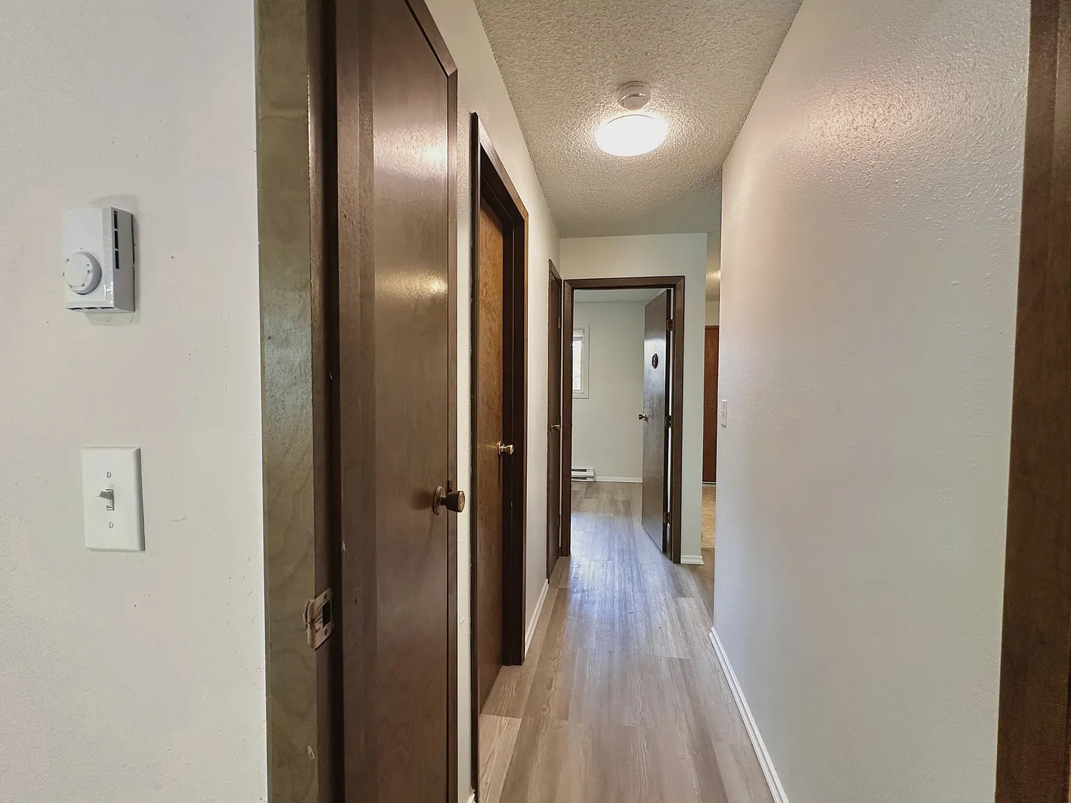 319 E 6th St — Photo 1