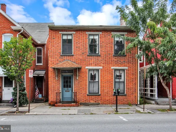136 York St, Gettysburg, PA 17325