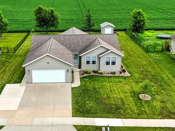 1002 S 12th Ave, Washington, IA 52353