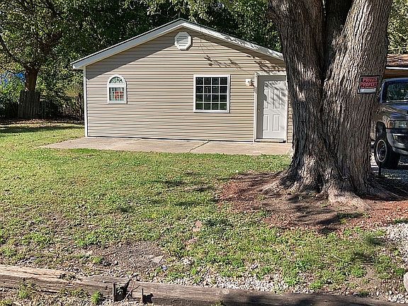3rd image of 80 Godin Ave