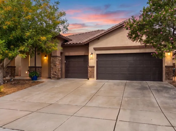 2016 Desert Orchid Dr SE, Albuquerque, NM 87123
