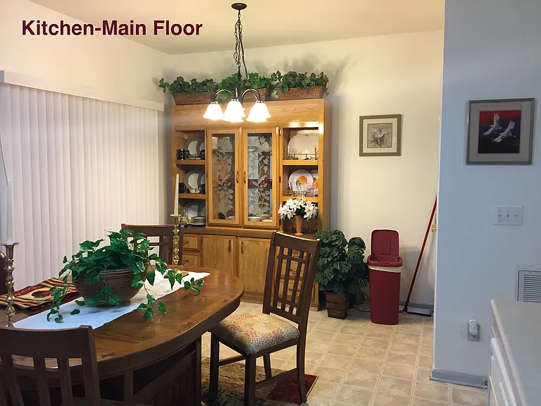 2830 Barrymore St #102 — Photo 9