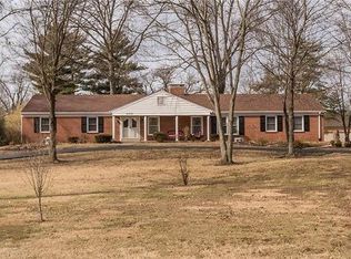 2235 N Ballas Rd, Saint Louis, MO 63131