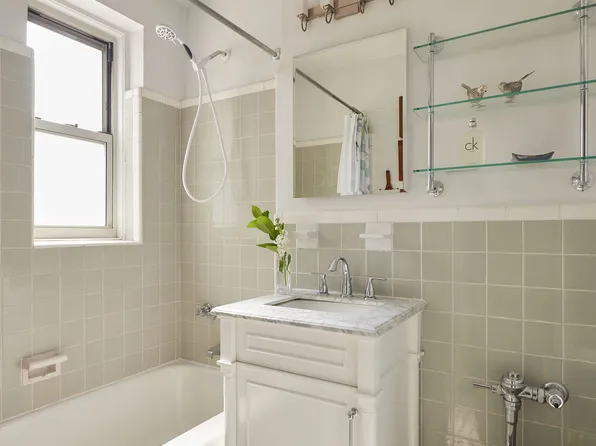 66 Overlook Terrace image 9 of 9