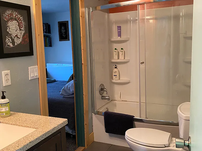 210 Stagecoach Ln — Photo 9