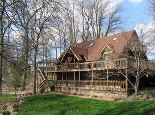 75 Brookview Ln, Valparaiso, IN 46385