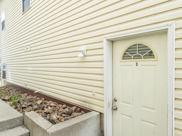 1609 E Hartson Ave APT 3