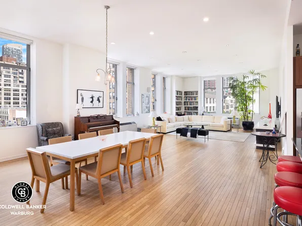 252 7th Avenue image 3 of 13