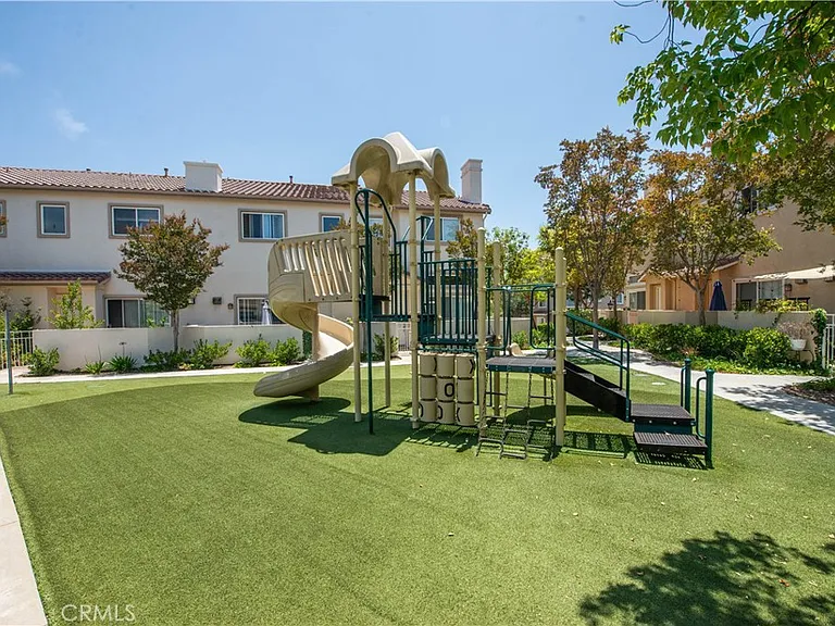 25725 Armstrong Cir #A — Photo 4