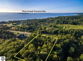 2-ACR E Hilltop Rd, Suttons Bay, MI 49682