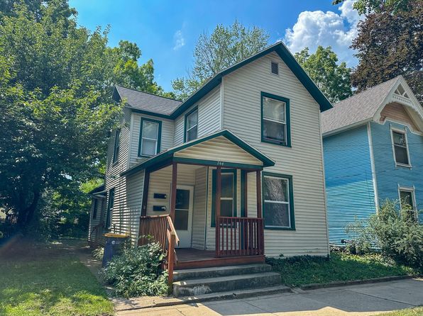 744 Jackson St NW #1