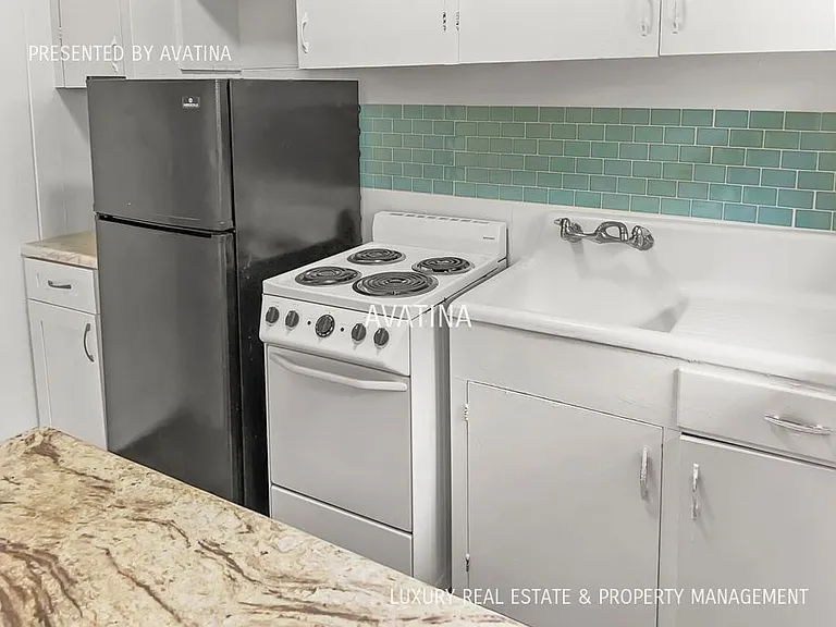 1875 Kapiolani Blvd #3 — Photo 3