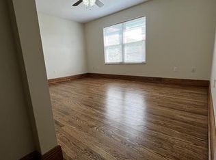 1623 16th St APT C, Nitro, WV 25143