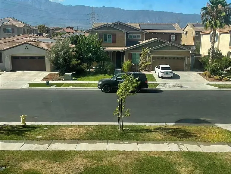 13223 Stanton Dr — Photo 17