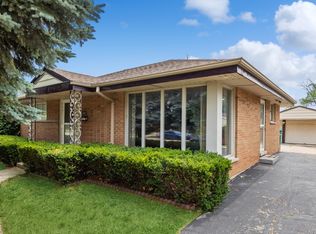 10821 Hastings St, Westchester, IL