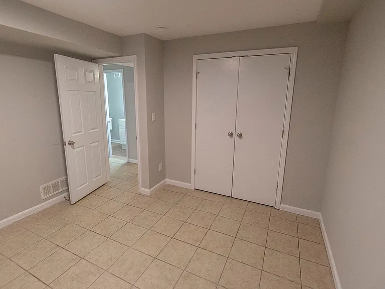 706 Demaret Dr #C — Photo 27