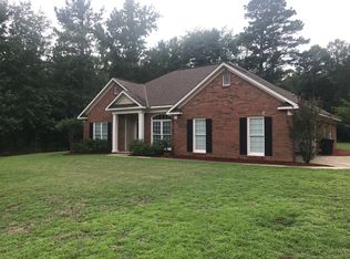 110 Walking Stick Dr, Ellerslie, GA 31807
