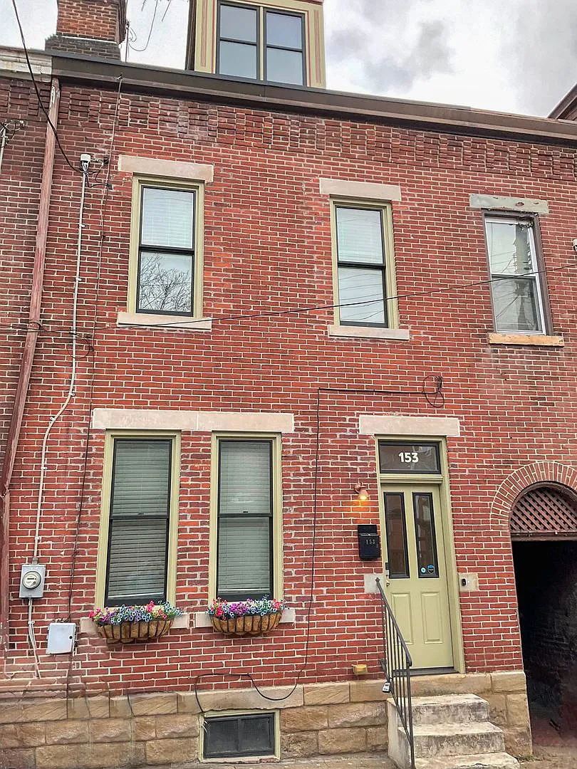 Exquisite & Historic 3-Bedroom Lawrenceville Rental Fully Renovated! — Photo 2