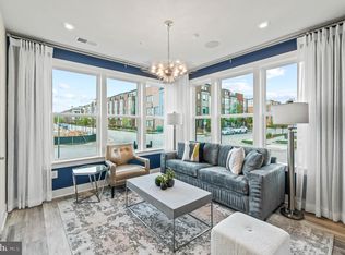 8163 Front St, Rockville, MD 20855