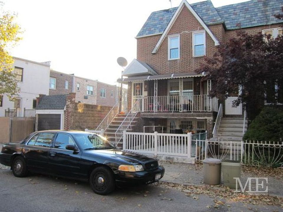 2nd image of 1882 Brown St