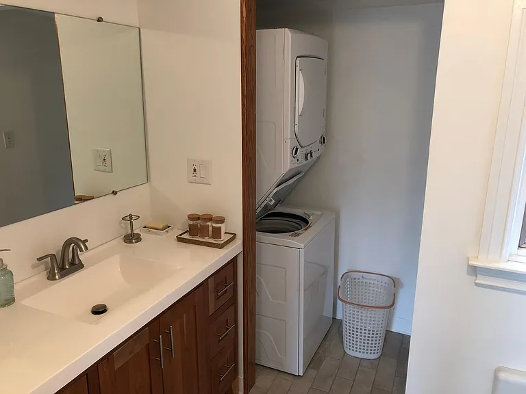 20 Ellwood St — Photo 30