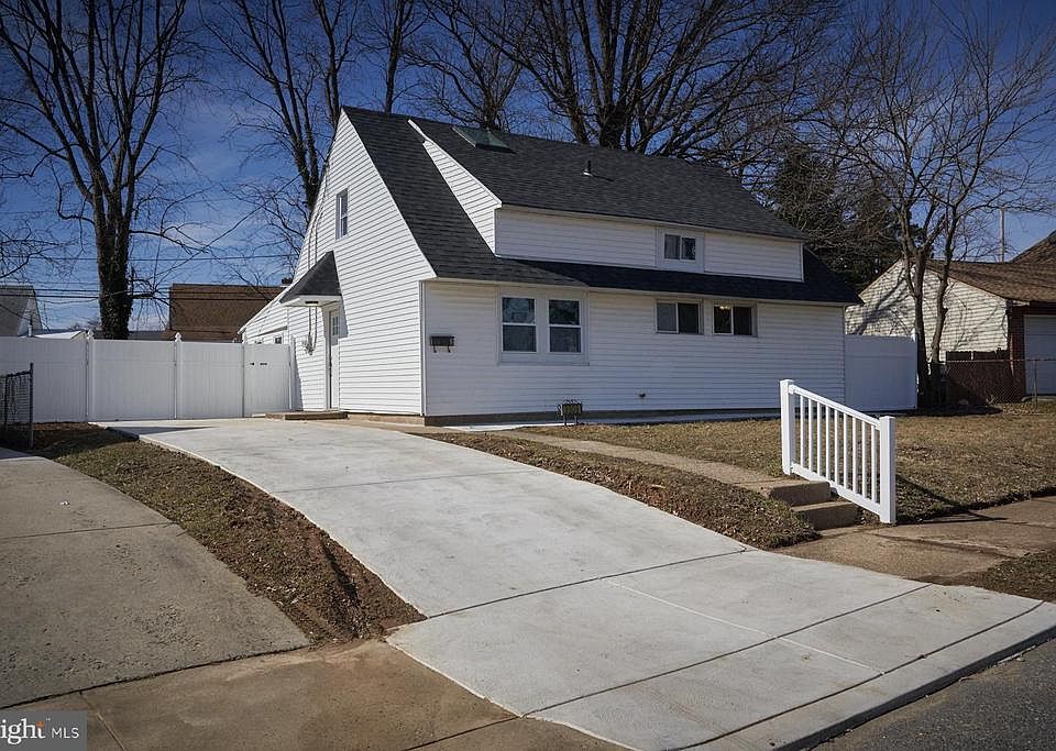 1st image of 9308 Campus Ln