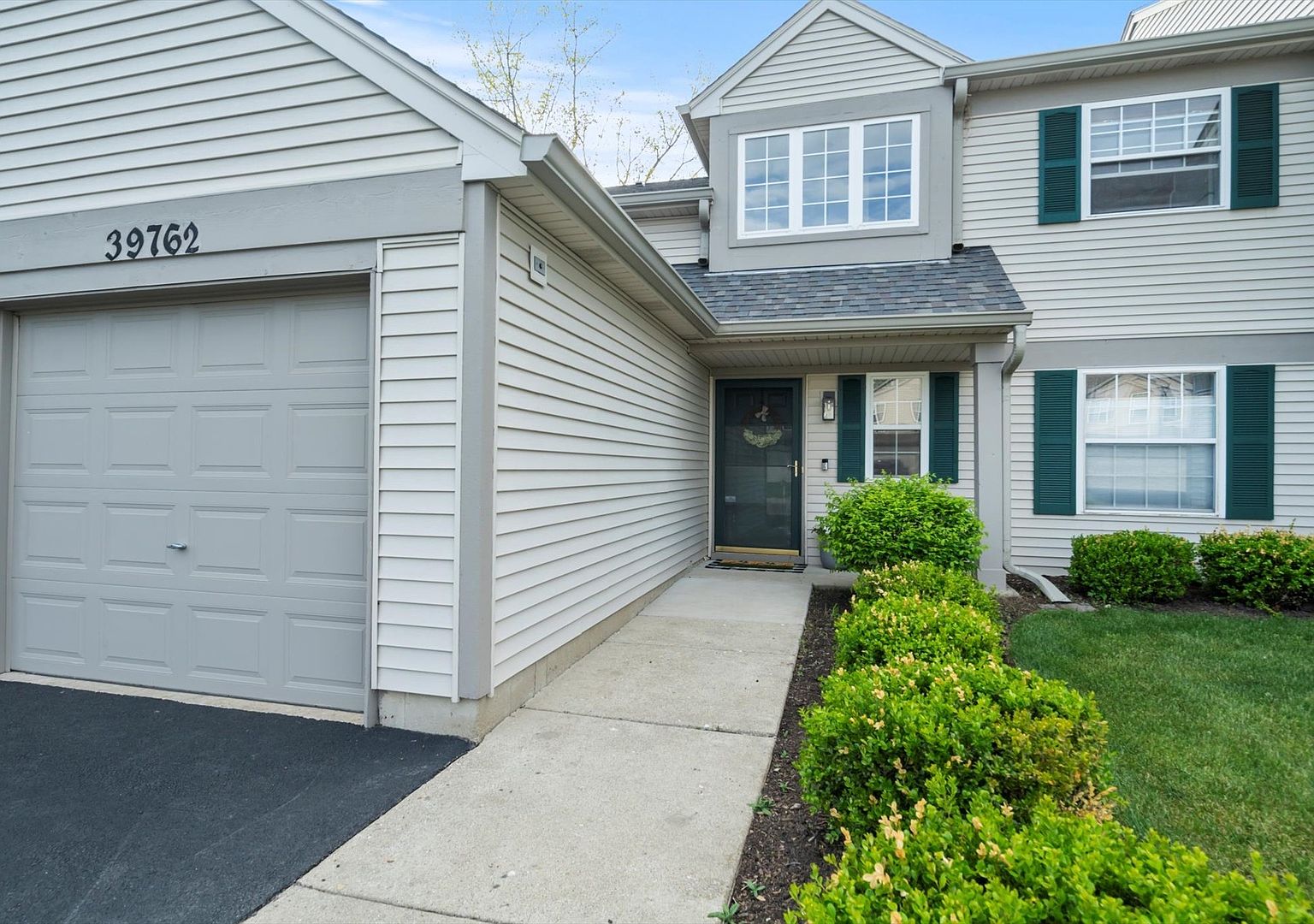 39762 N Tee Side Ct #0, Antioch, IL 60002 | Zillow