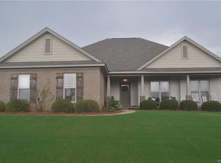 2463 Fox Ridge Dr, Prattville, AL 36067