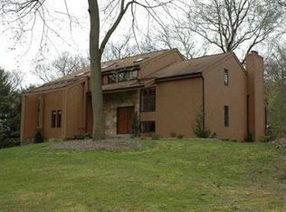 114 Forest Rd, Bradfordwoods, PA 15015