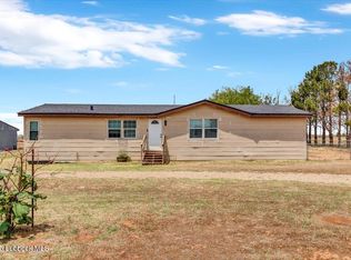 213 N Fm 1490, Levelland, TX 79336