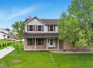 521 S 8th St, Upland, IN 46989