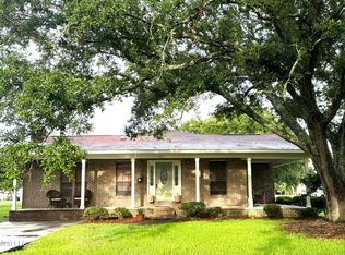 1710 General Patton St, Pascagoula, MS 39567