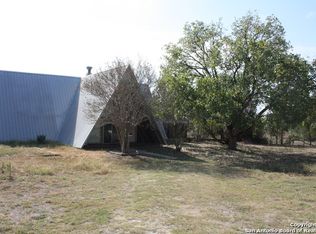 393 Gray Dove Ln, Seguin, TX 78155