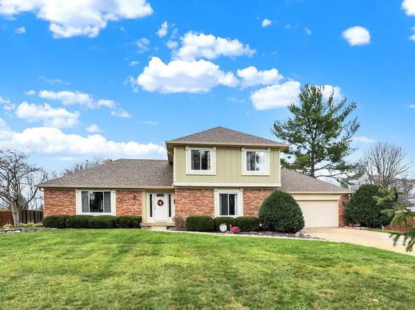 4172 S Creekside Dr, New Palestine, IN 46163