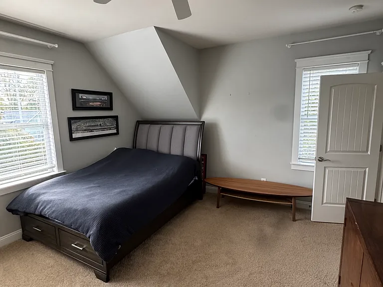 539 Dubois Ct — Photo 13