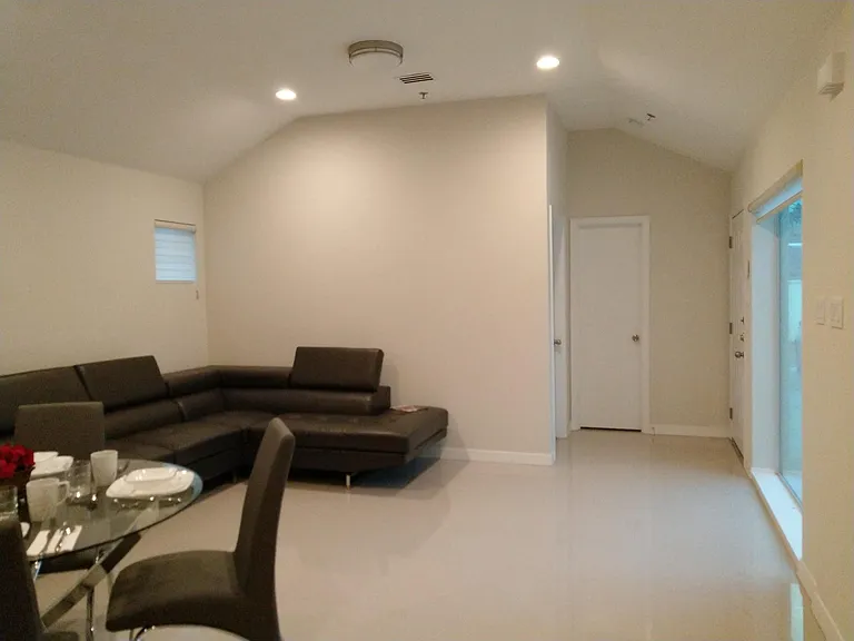 1200 Sandpiper Ave #5 — Photo 12