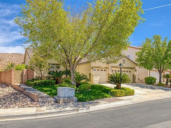 3rd image of 11142 Lavandou Dr