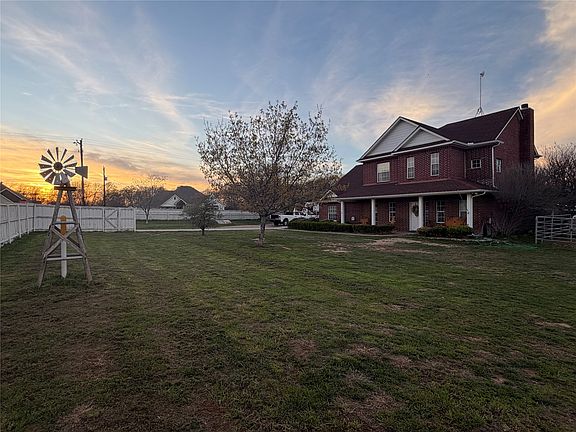 2nd image of 103 Tusk Ct