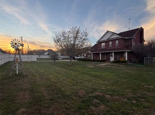 103 Tusk Ct, Weatherford, TX 76085