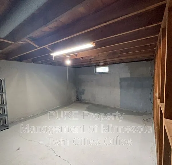 1617 Flag Ave N — Photo 17