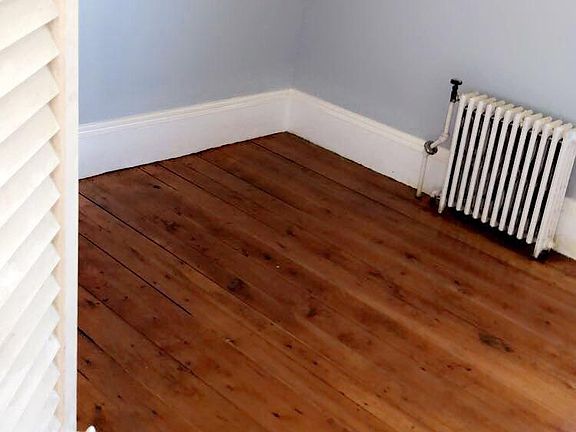 4th image of 143-145 Clapp St #143