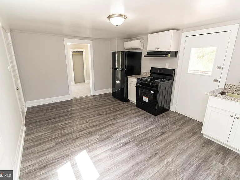117 Davis Ln — Photo 10