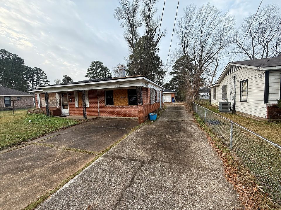2nd image of 7642 Harris St