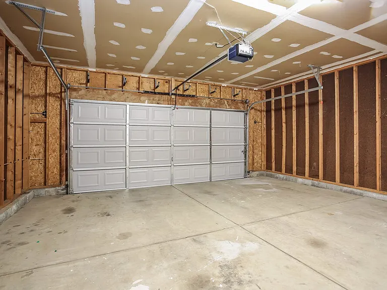 3150 Plainfield Ct — Photo 18