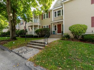 690 S Porter St APT 17, Manchester, NH 03103