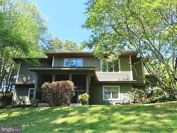 2nd image of 3016 Etlan Rd