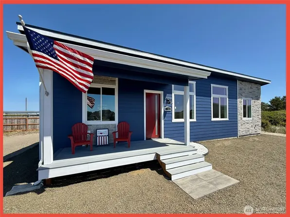 1234 Galaxy Court, Ocean Shores, WA 98569