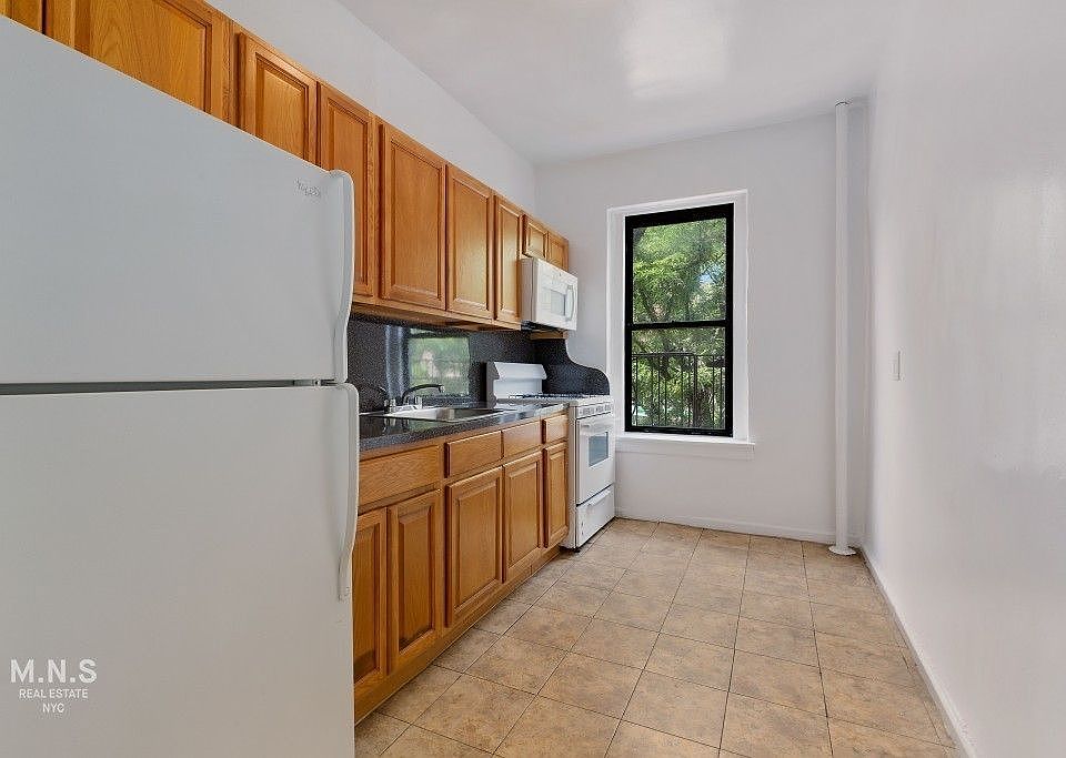 2nd image of 2 Seaman Ave #2IA