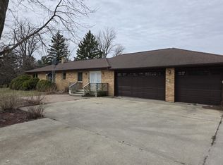 8132 Matznick Rd, Prophetstown, IL 61277